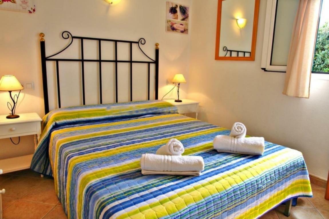 Villa Na Y Veni Cala en Bosch Εξωτερικό φωτογραφία